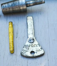 Tool Kit Photo (2011)