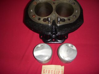 NORTON 850 CYLINDER AND HEPOLITE PISTON WITH POCKETS