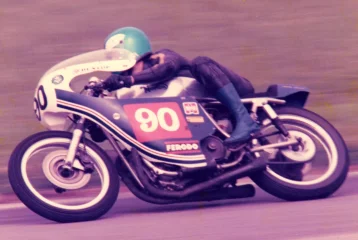 Intresting 920 racer - 290 lbs