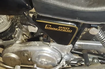 Anyone see a black Norton  with reverse facing stripes?