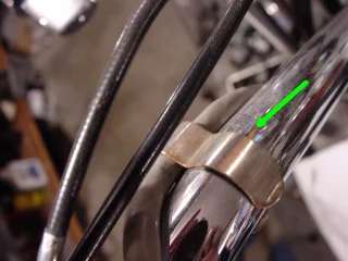 Are metal wiring retaining clips correct ?
