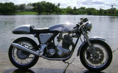 Who says Nortons can't Wheelie?