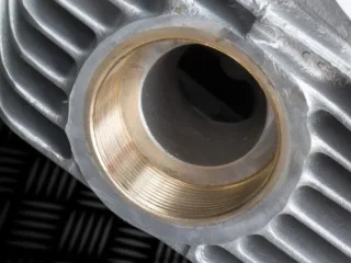 Exhaust threads repair