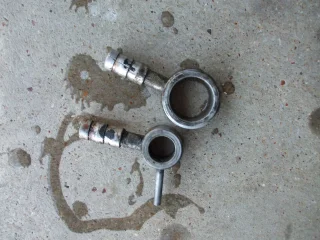 1969 Commando S oil tank/chain oiler set up