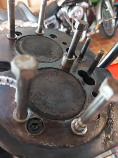 Cylinder head refurbishment9