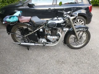 Old triumph old rider