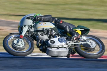 Racing in Australia with an ES2