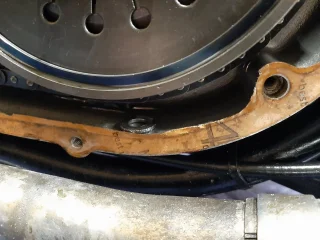 Holy crap a hole in my inner primary cover!