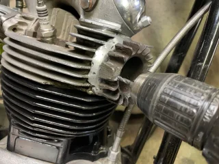 Exhaust thread repair failed Exhaust thread repair failed