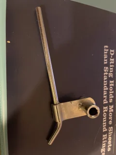 Chain oiler installation