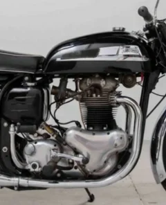 Are these mormal stamp markings on this 62 88ss ?