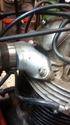 Mikuni manifold distance