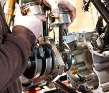crankremovalnorton961web.jpg