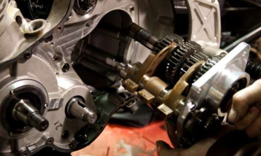 transmission_-_norton_961_web_.jpg