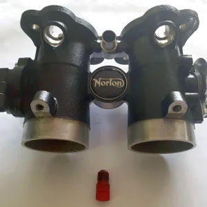 Balance pipe with sleeve