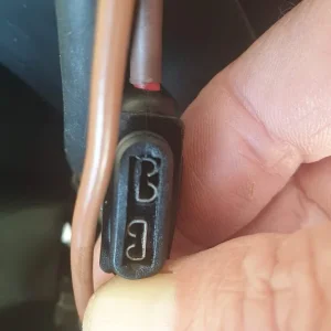 Fuse holder