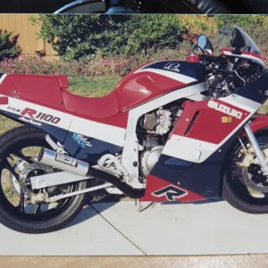 86gsxr1100s.jpg