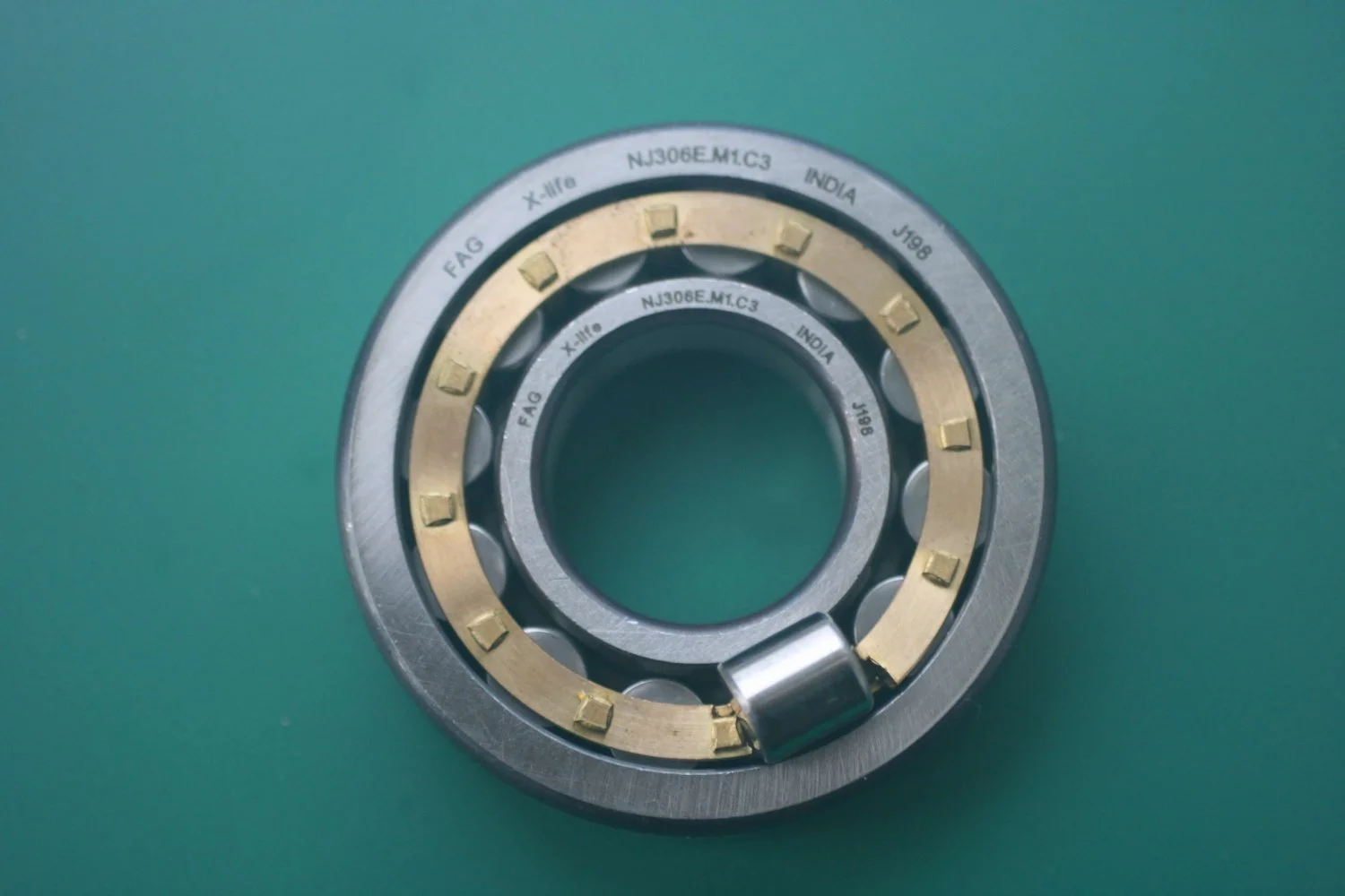 2015_F.A.G._NJ306E_Roller_Bearing_sm.jpg