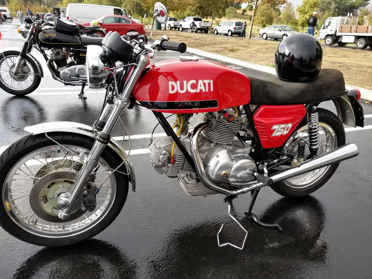 Ducati 750