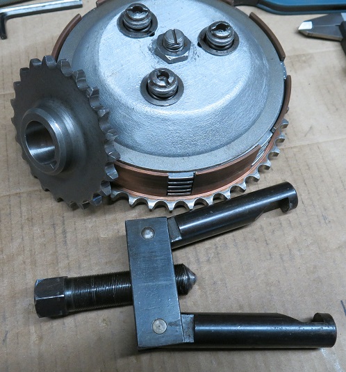 Clutch work on my N15CS, some interesting challenges